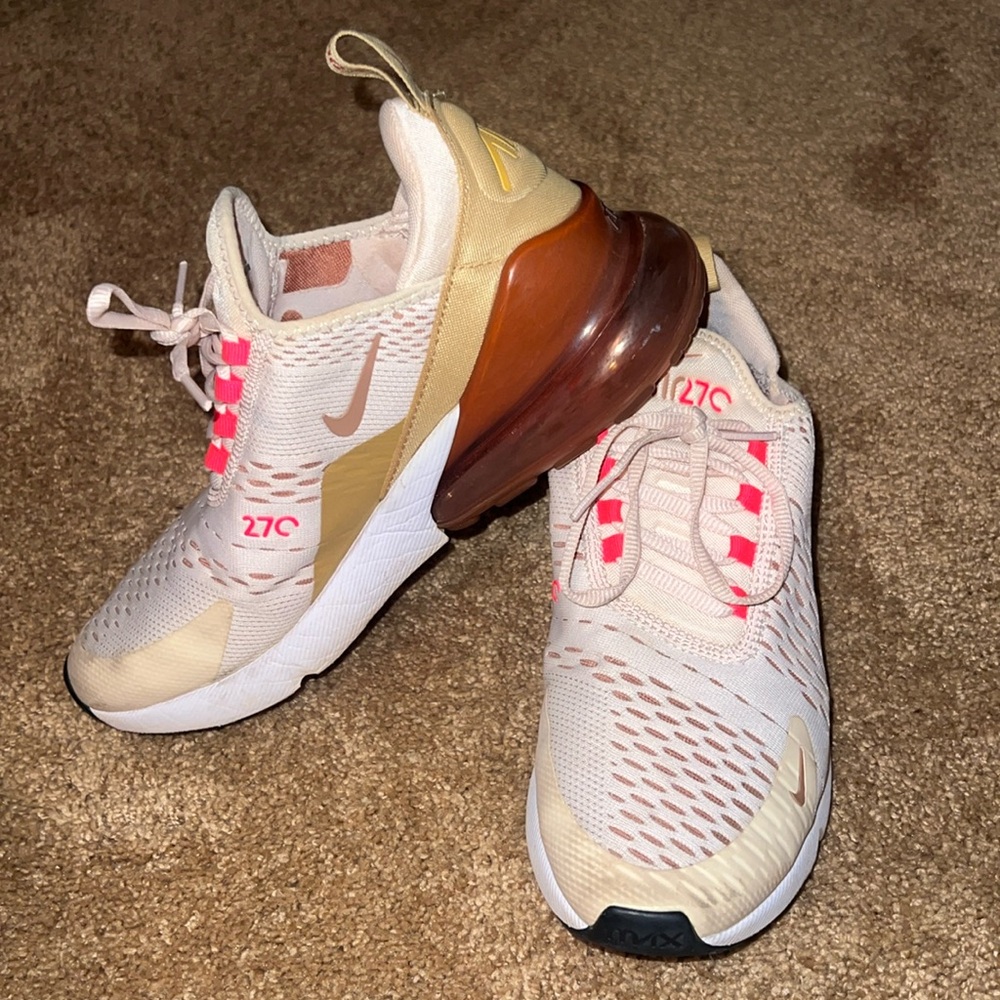 Nike Air Max 270
